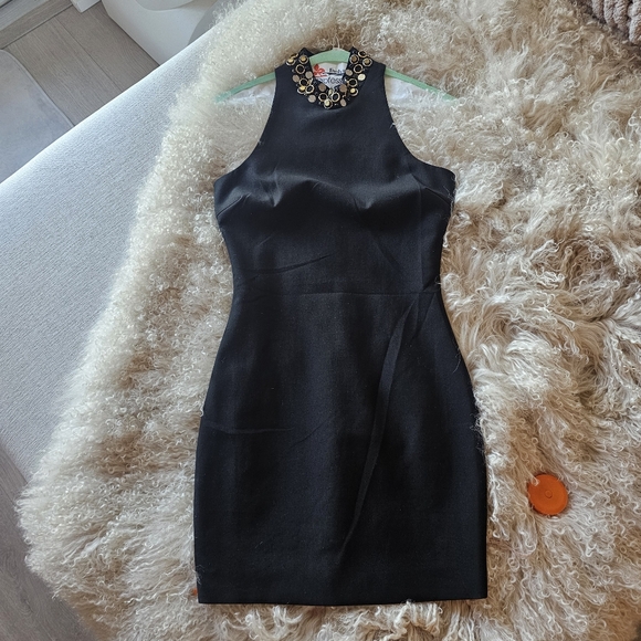 Elizabeth and James Halter Mini Dress embellished collar sz 2 - Picture 9 of 13
